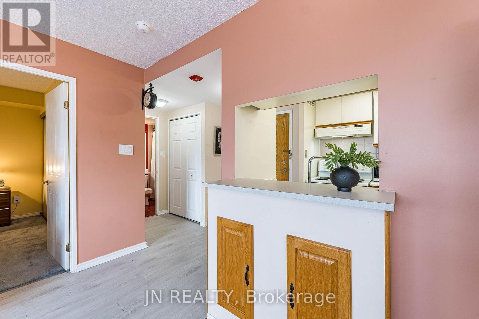 428- 8351 Mclaughlin Road, Brampton, ON photo 6