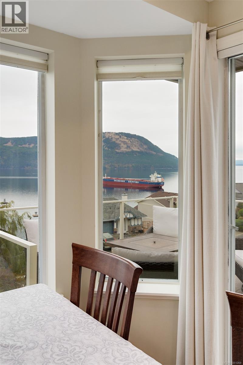 543 Marine View - 31