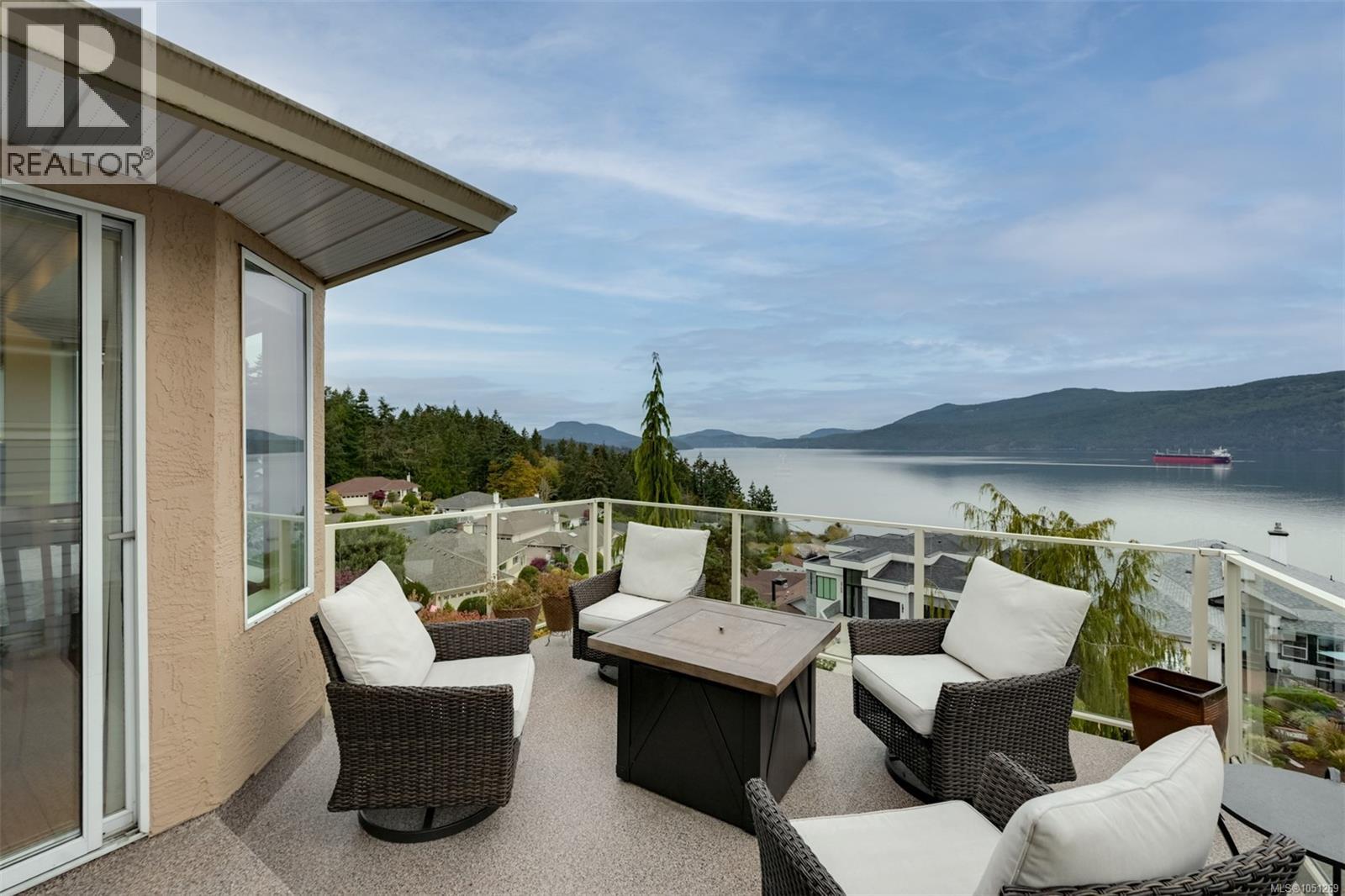 543 Marine View - 36