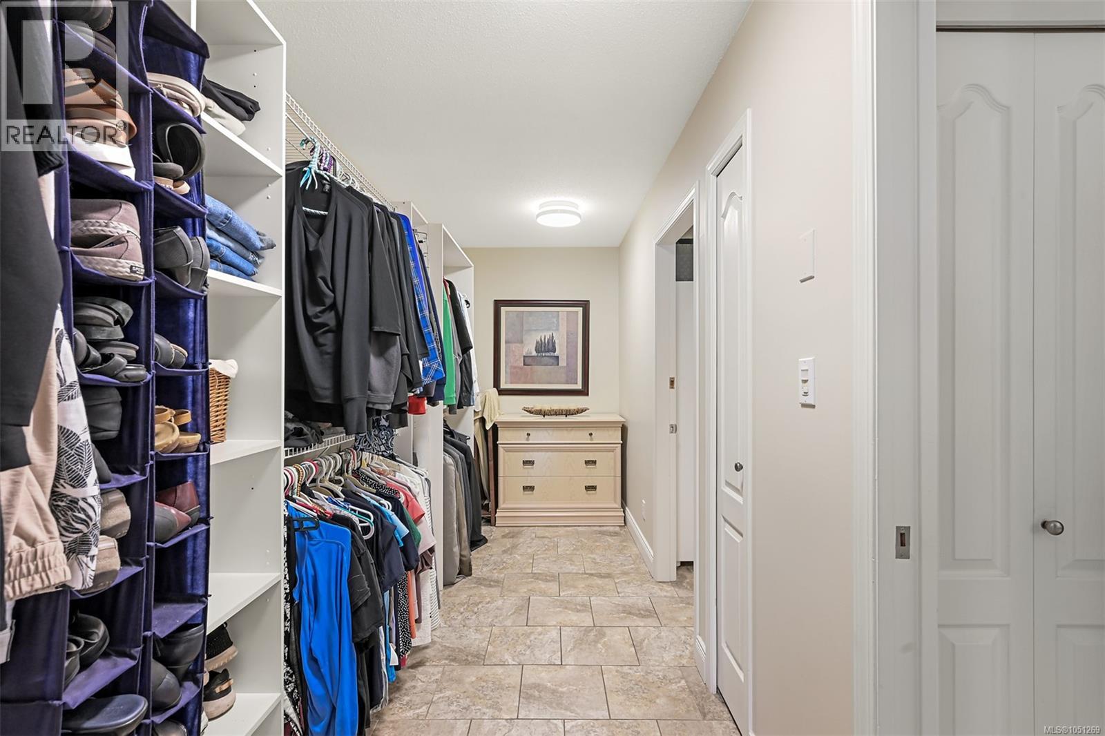 543 Marine View - 53