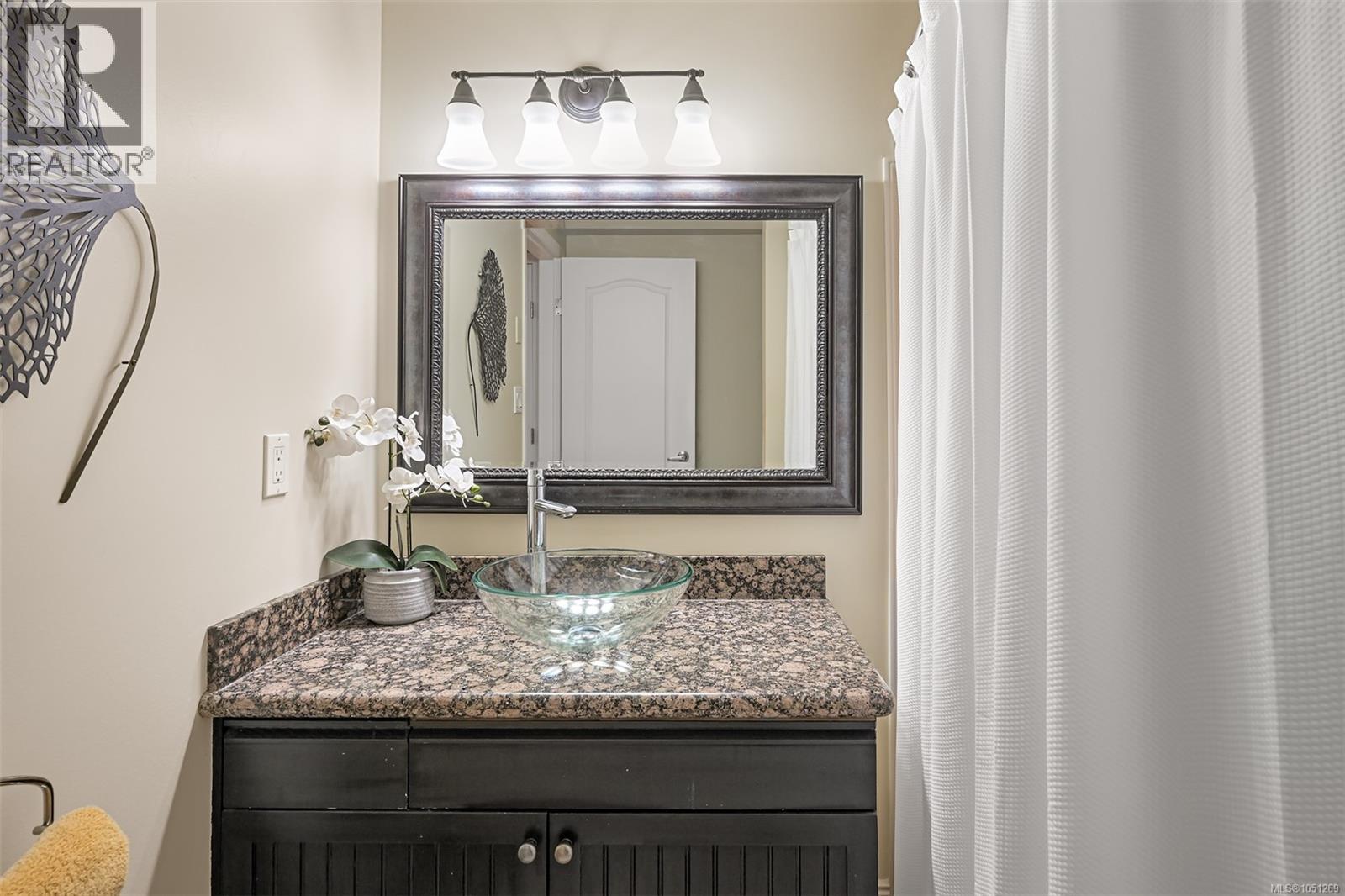 543 Marine View - 58