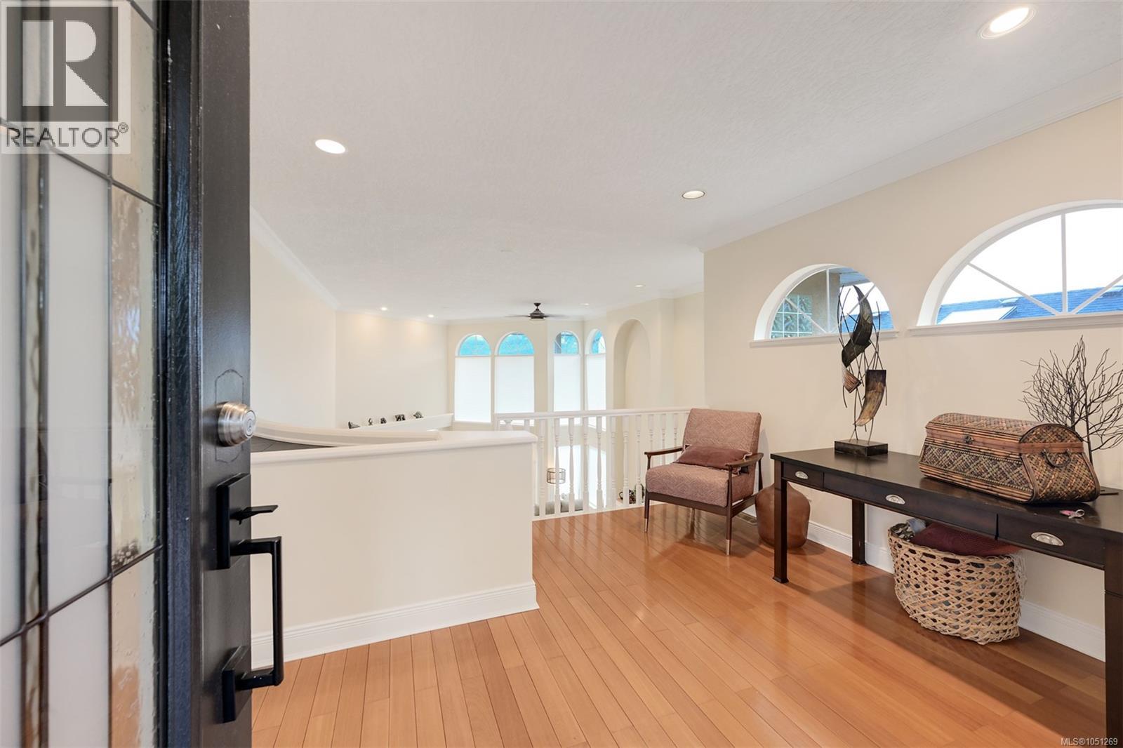 543 Marine View - 6
