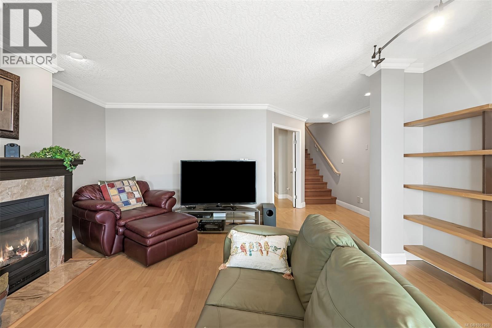 543 Marine View - 64