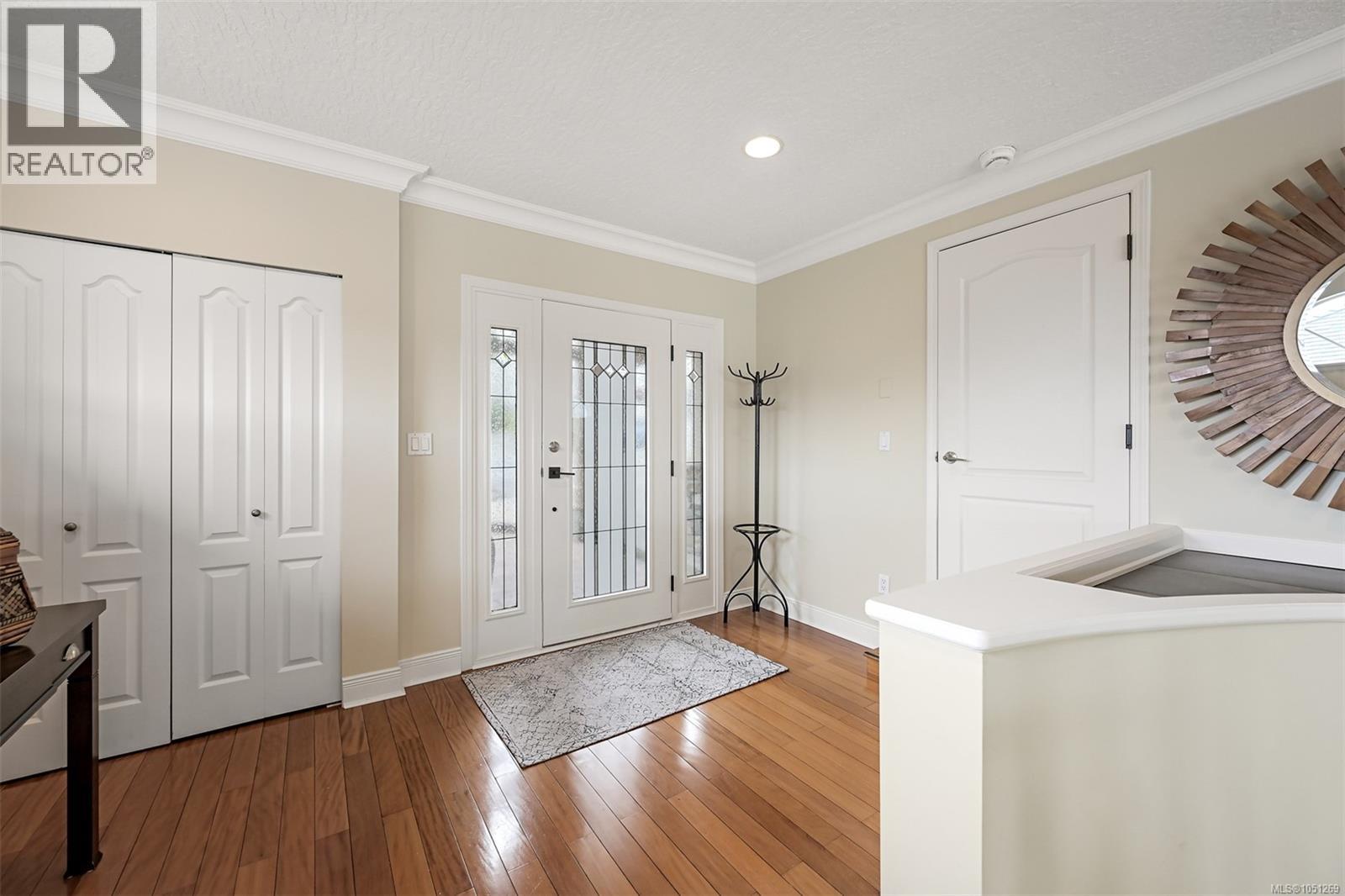 543 Marine View - 8