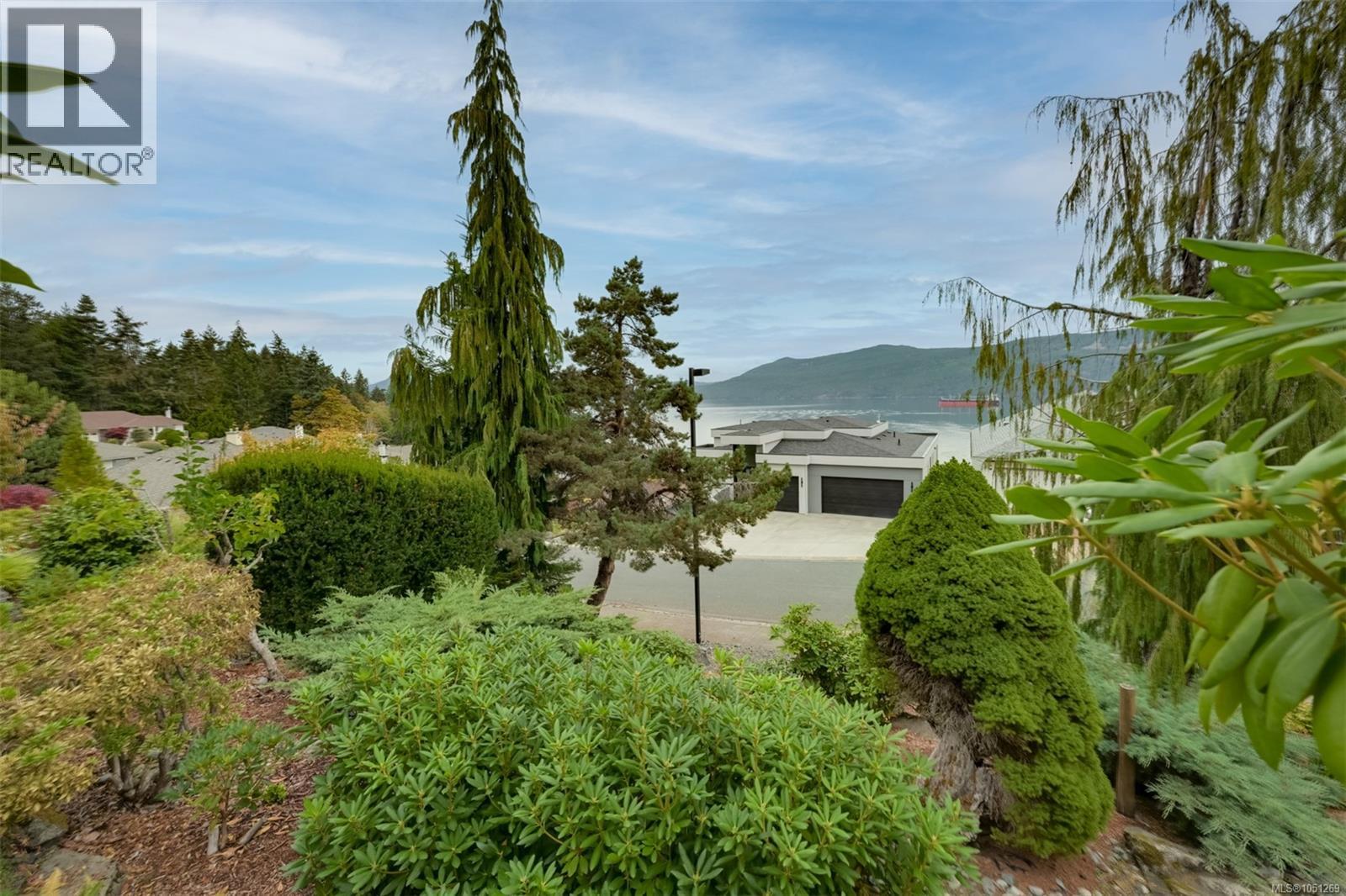 543 Marine View - 87