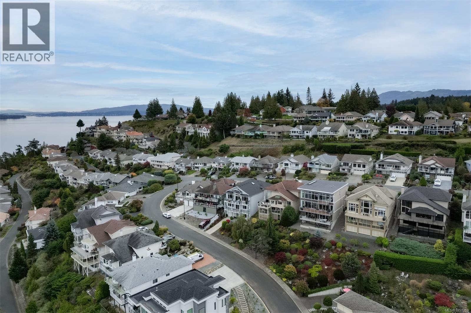 543 Marine View - 93