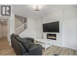 Laundry room - 201 Creekstone Path Sw, Calgary, AB T2X4Z4 Photo 15