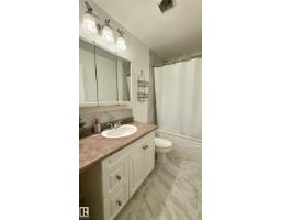 #h 16425 89 Av Nw, Edmonton, AB T5R4S1 Photo 17