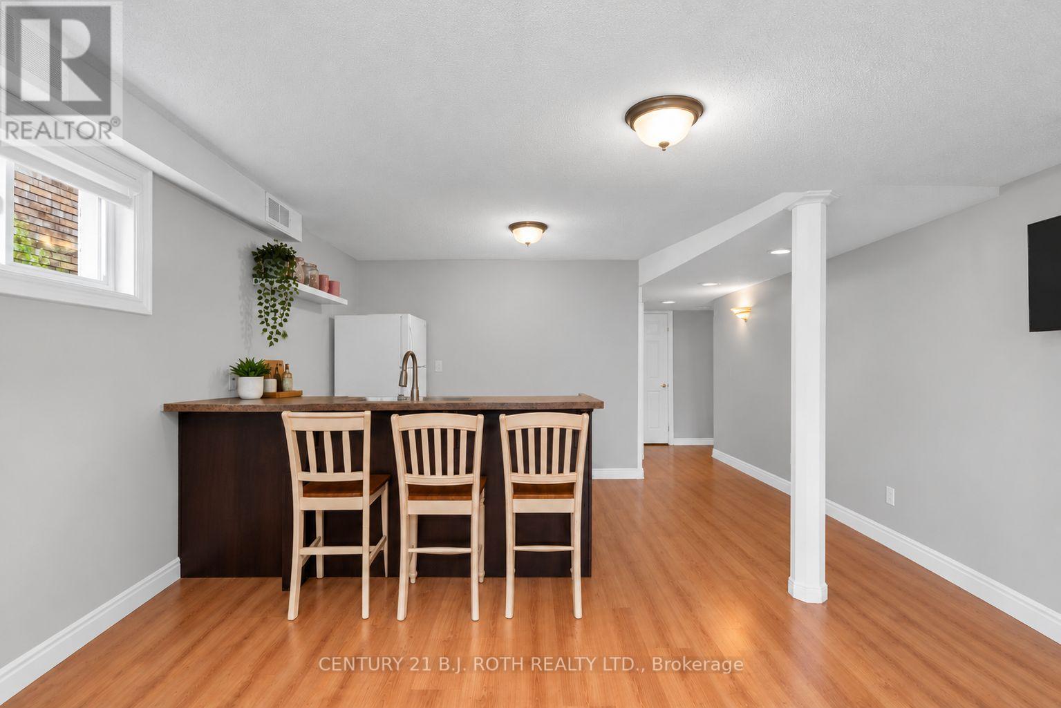 237 PRINGLE DRIVE - 29
