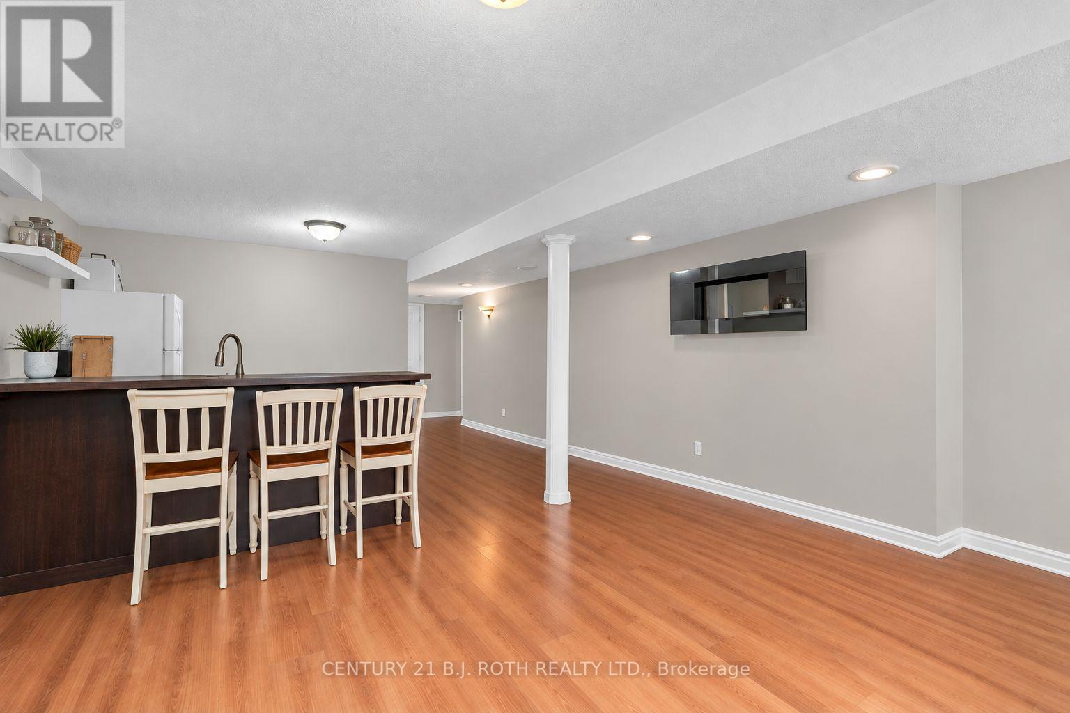 237 PRINGLE DRIVE - 28
