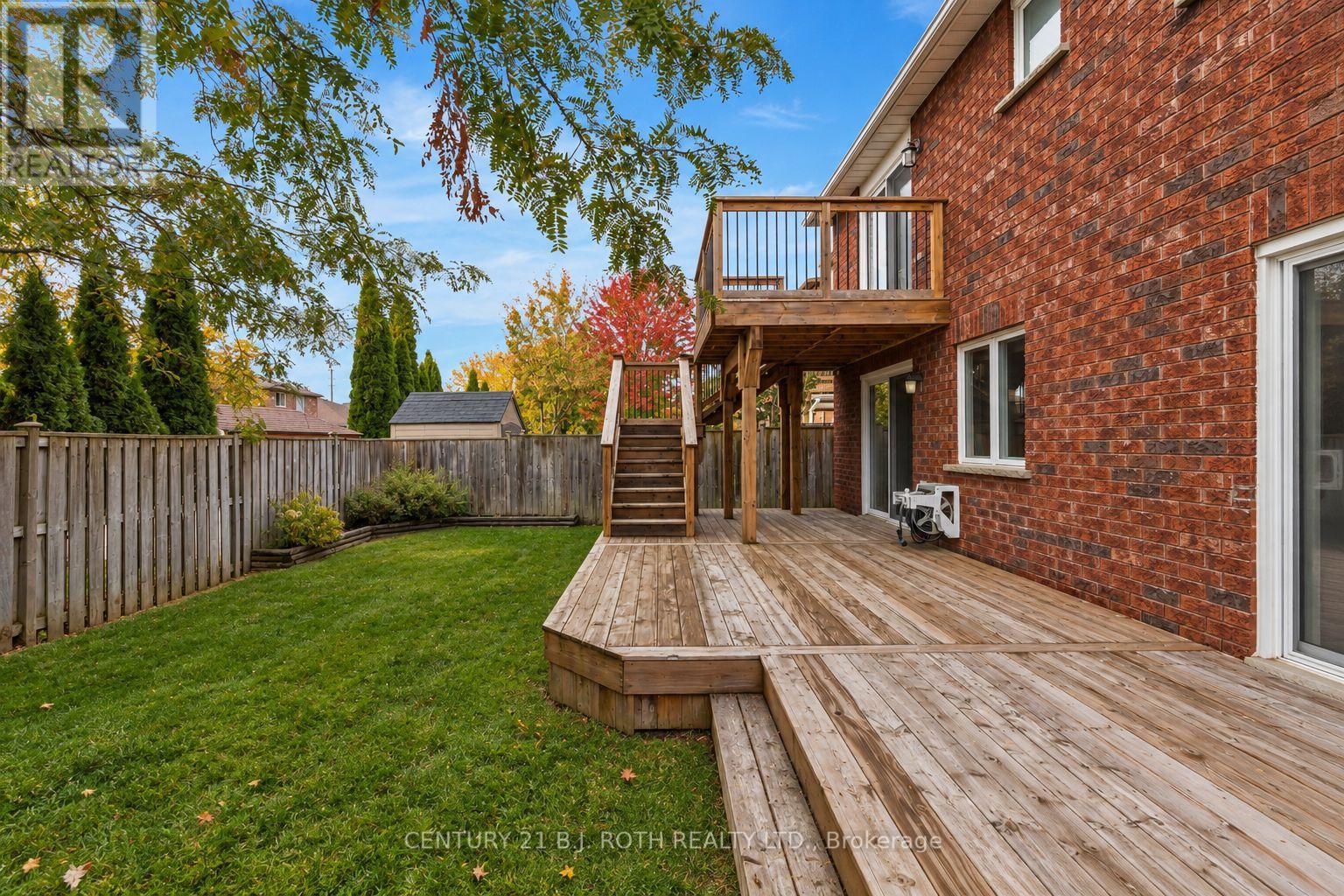237 PRINGLE DRIVE - 36