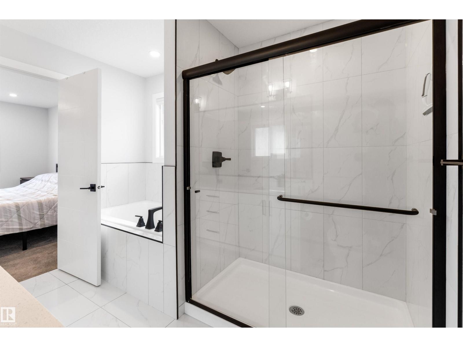 35 MEADOWBROOK WY - Image 33