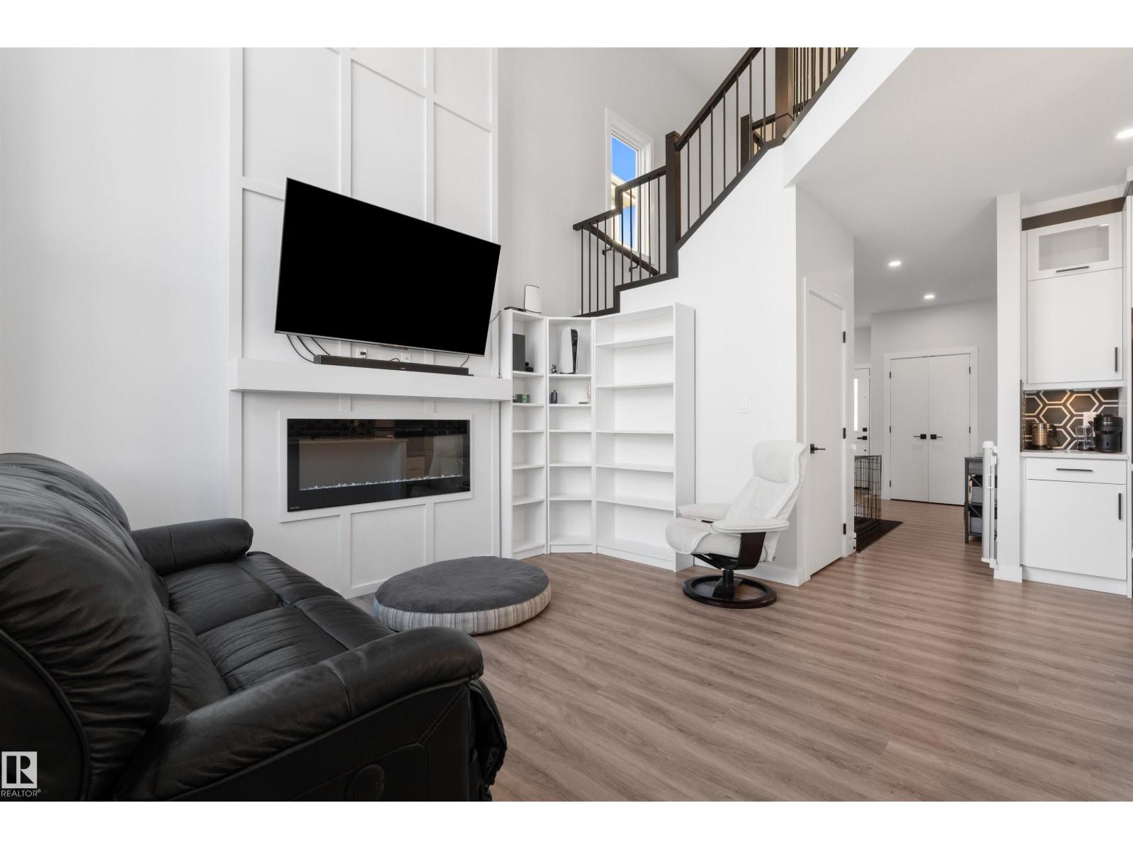 35 MEADOWBROOK WY - 17