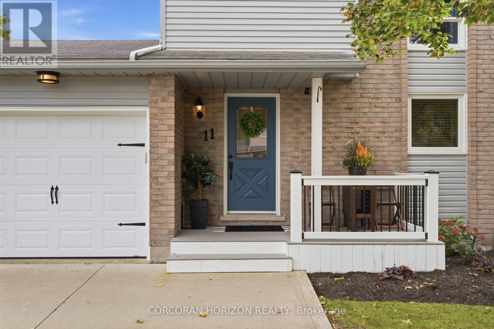 11 SANDALWOOD DRIVE - 3