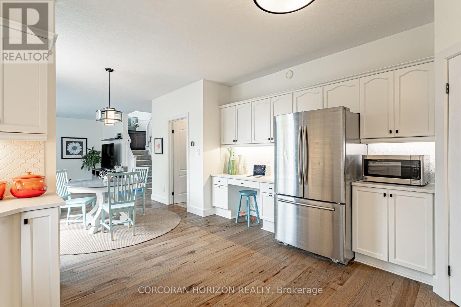 312 SCHOONER CRESCENT - 15