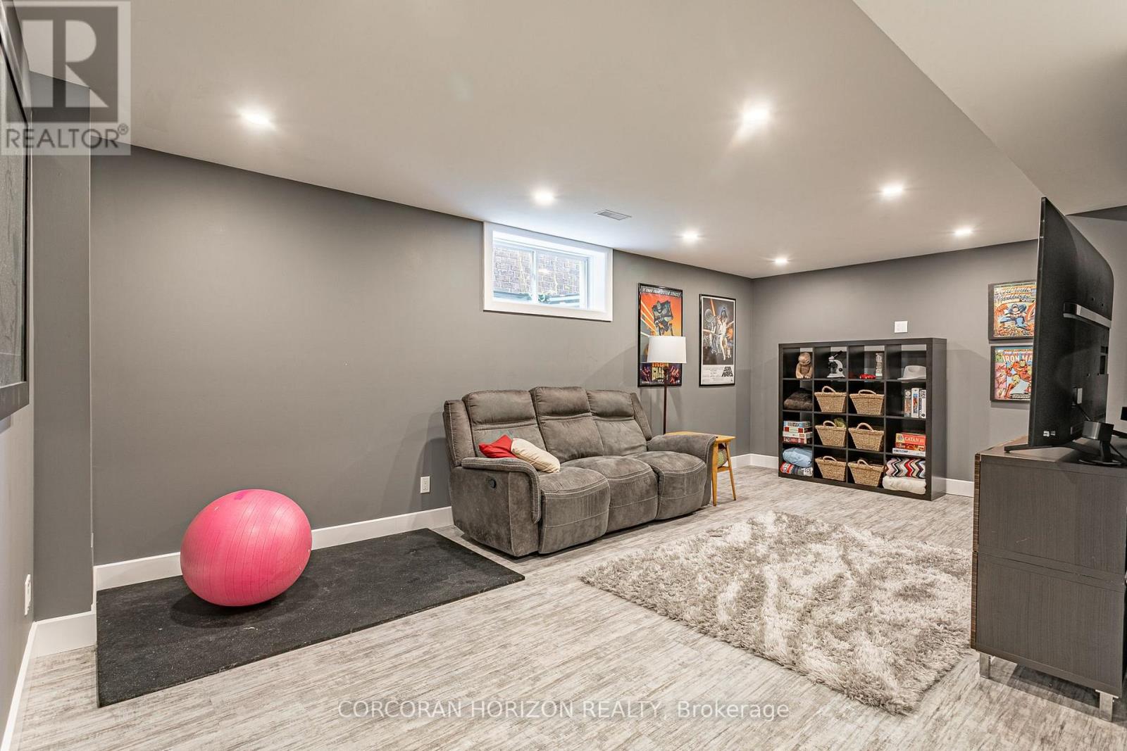 312 Schooner Crescent, Waterloo, ON photo 34