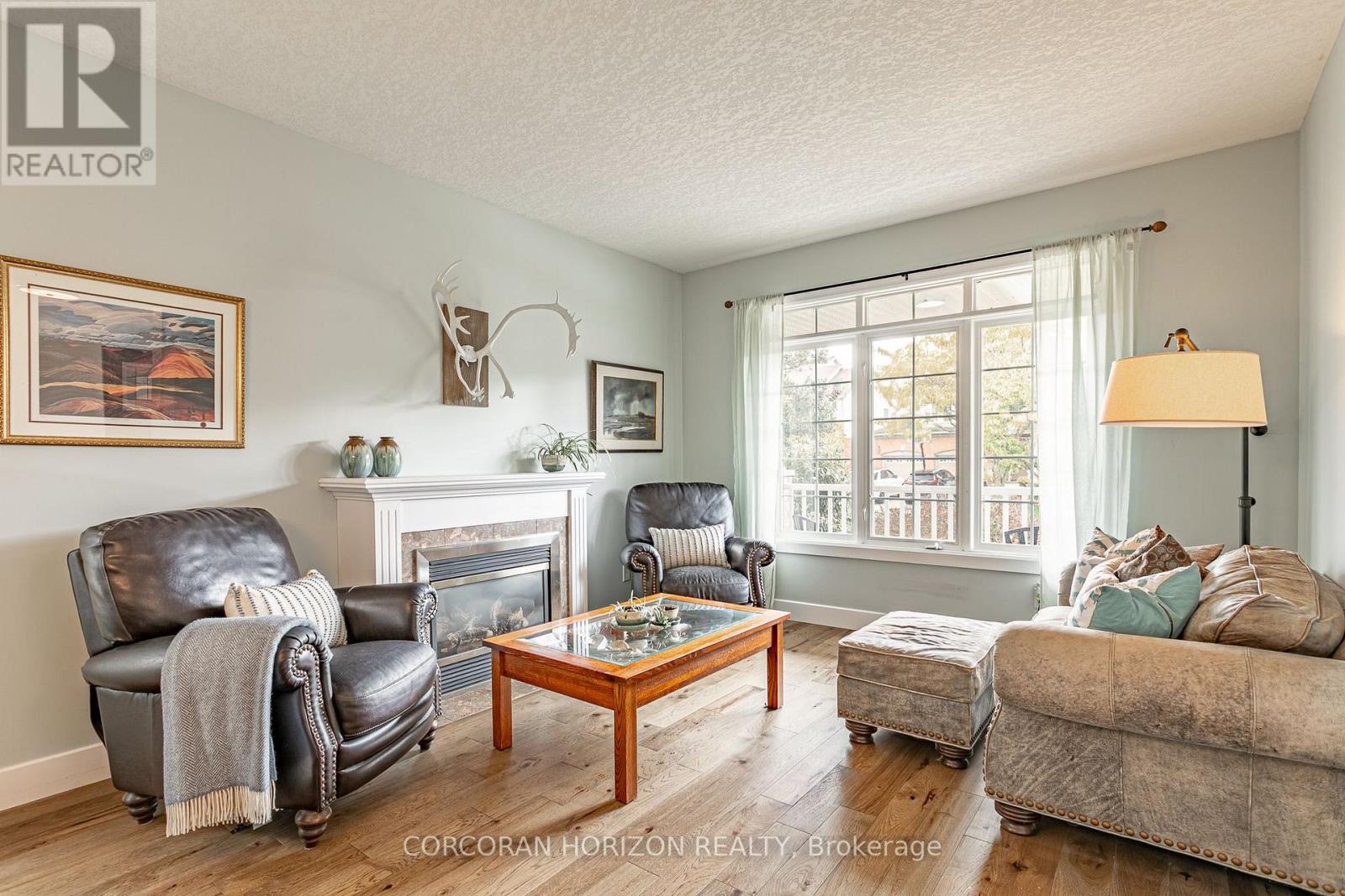 312 SCHOONER CRESCENT - 8