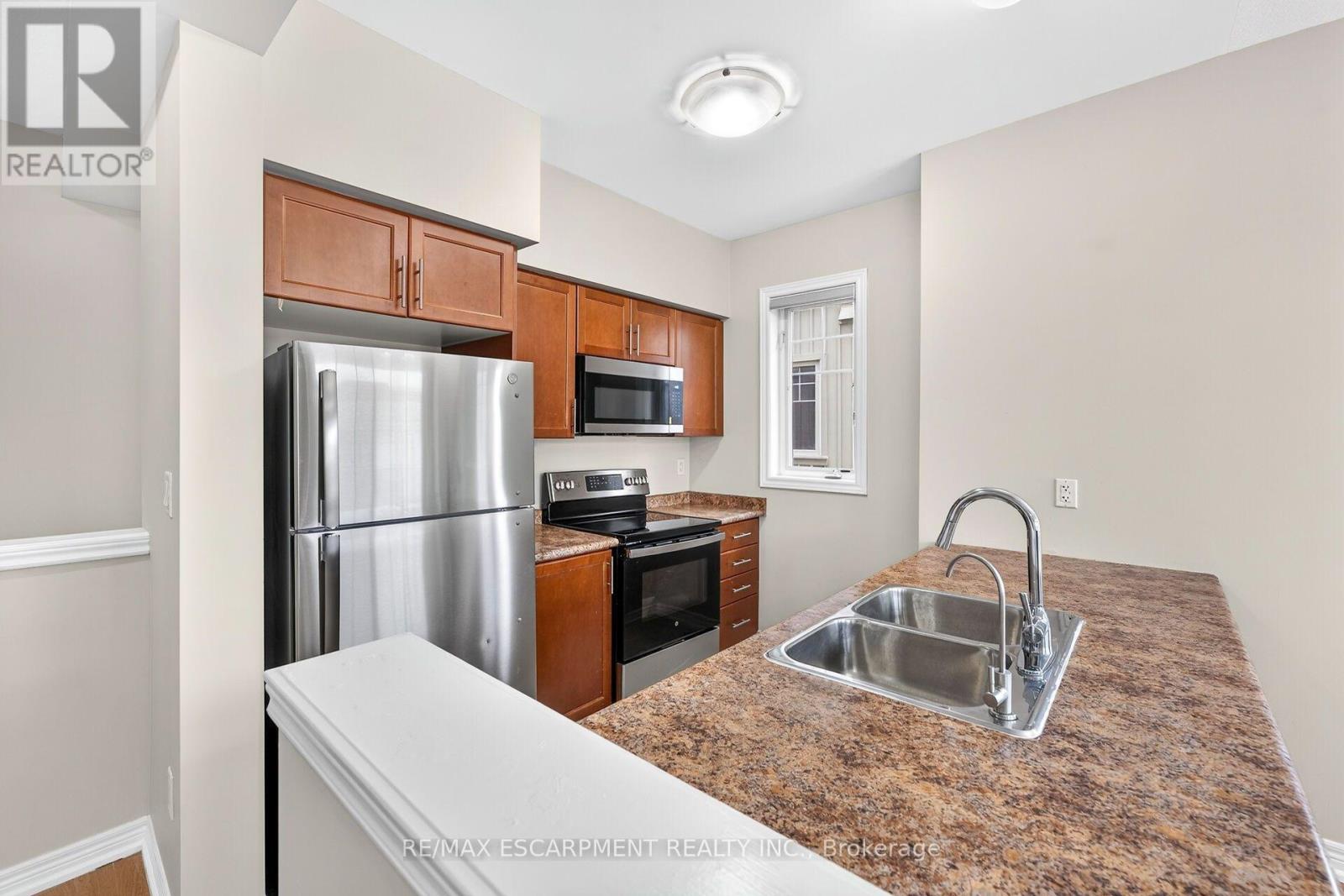 84- 6 Chestnut Drive, Grimsby, ON photo 14