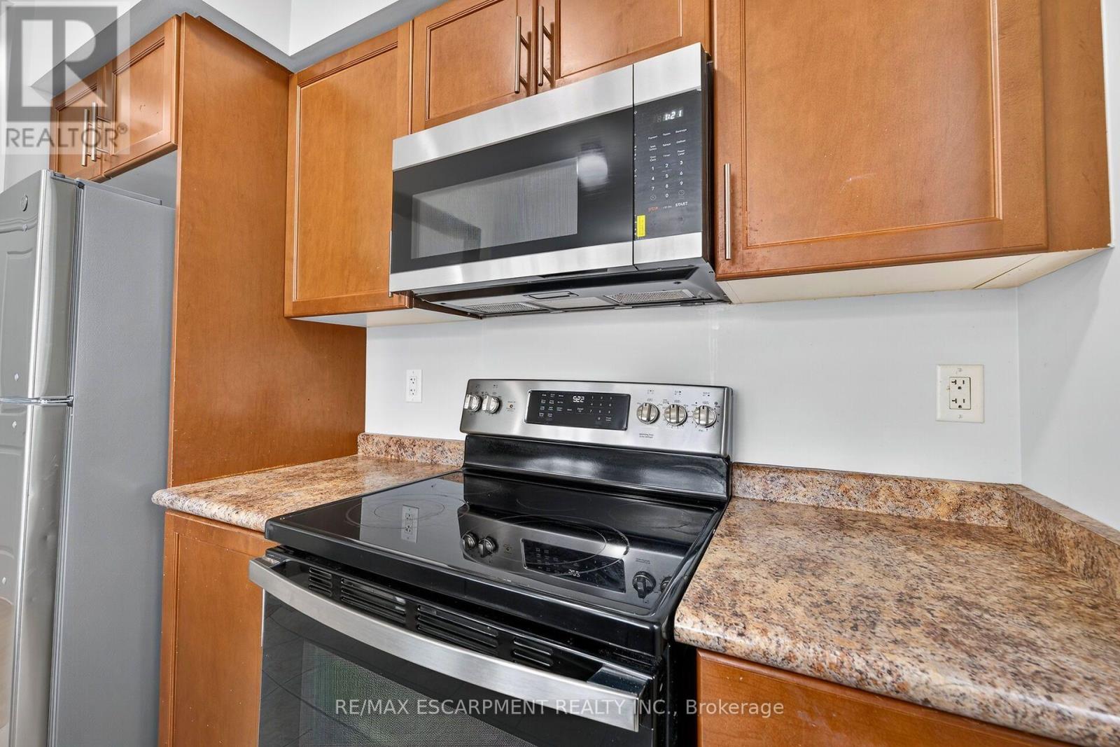 84- 6 Chestnut Drive, Grimsby, ON photo 19
