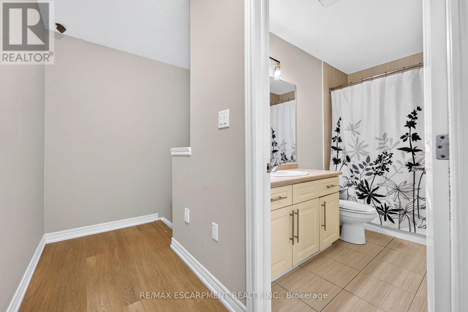 84- 6 Chestnut Drive, Grimsby, ON photo 37