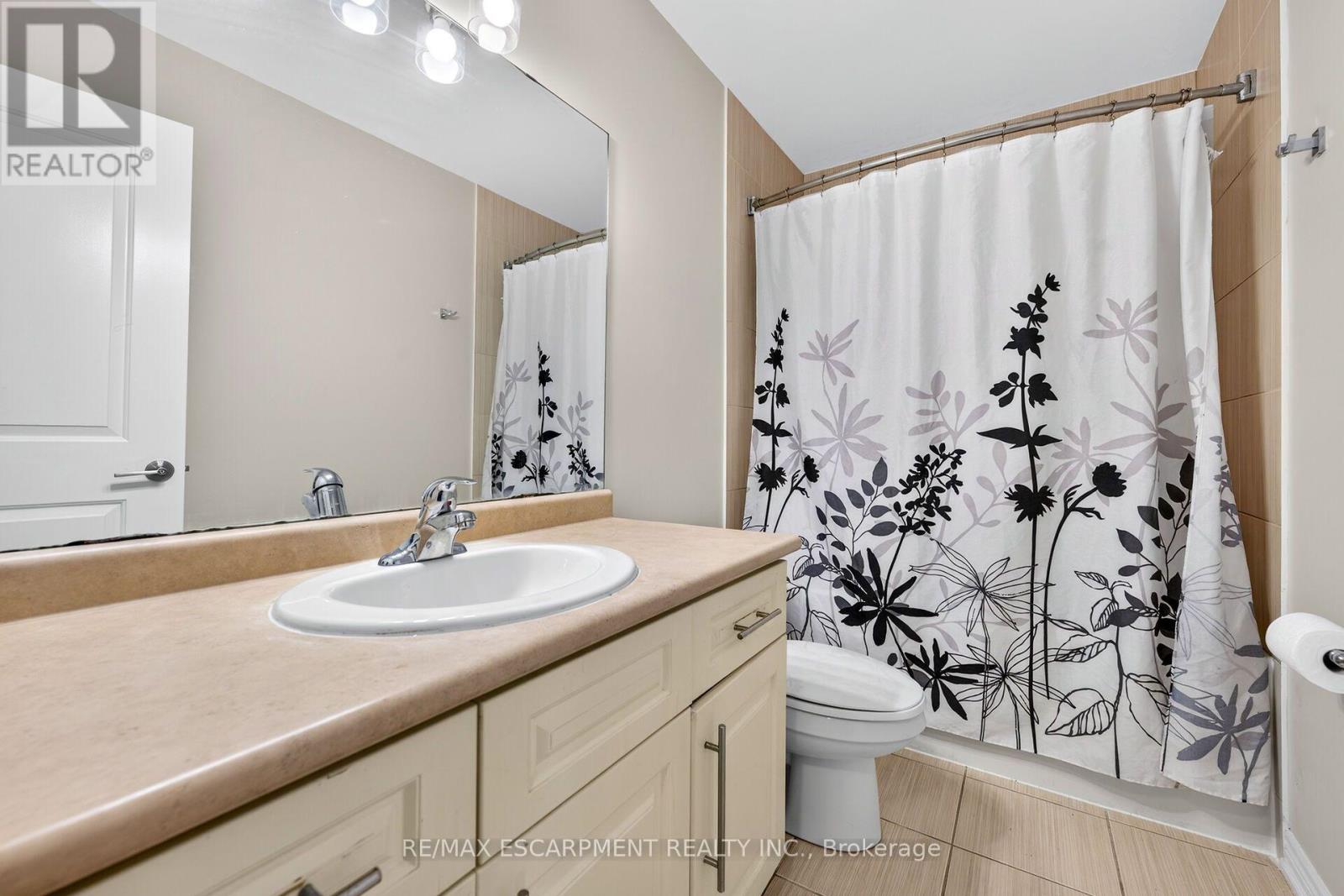 84- 6 Chestnut Drive, Grimsby, ON photo 38