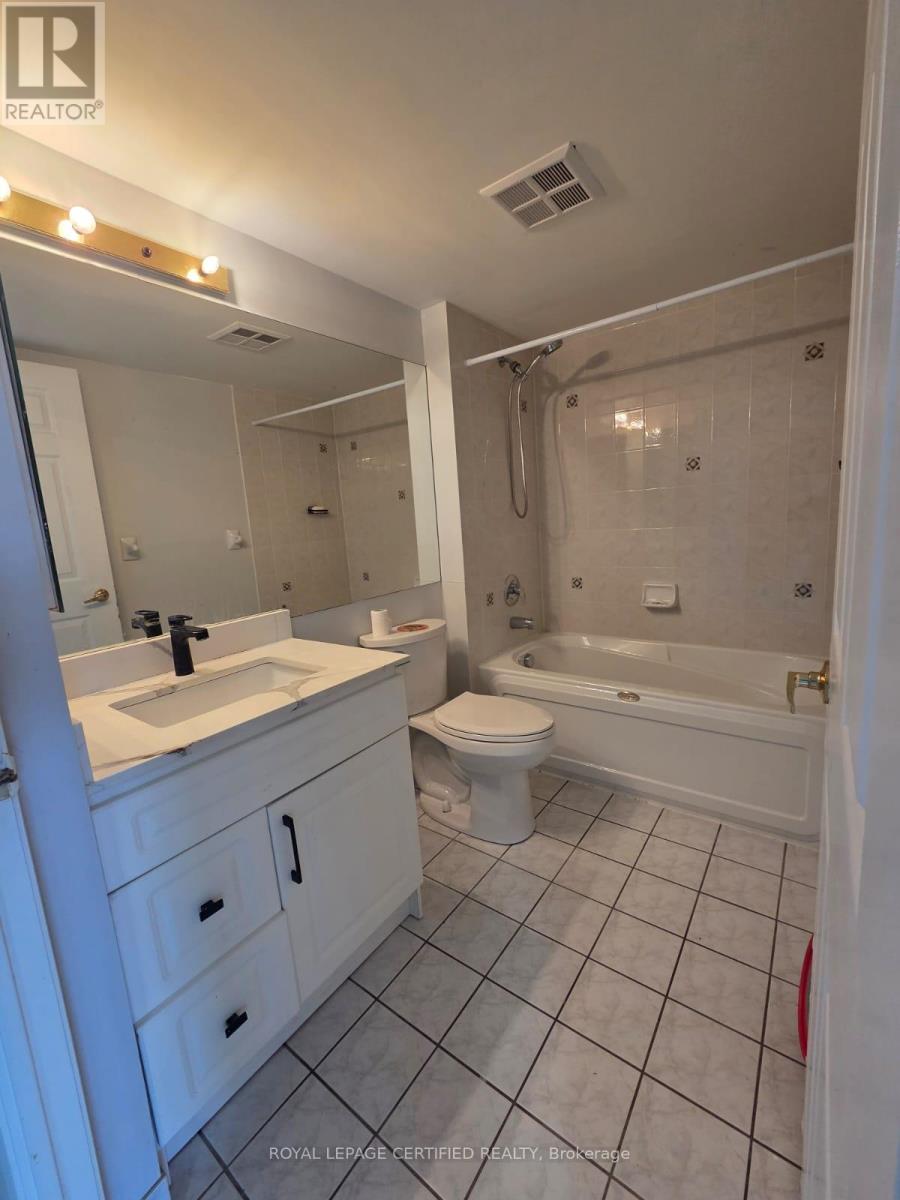 35 Kingsbridge Garden Circle — photo 12