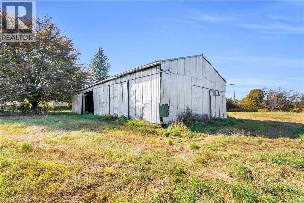 11858 32nd Side Road — photo 39