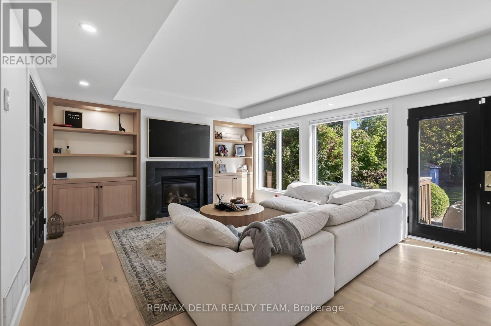 489 Evered Avenue — photo 18