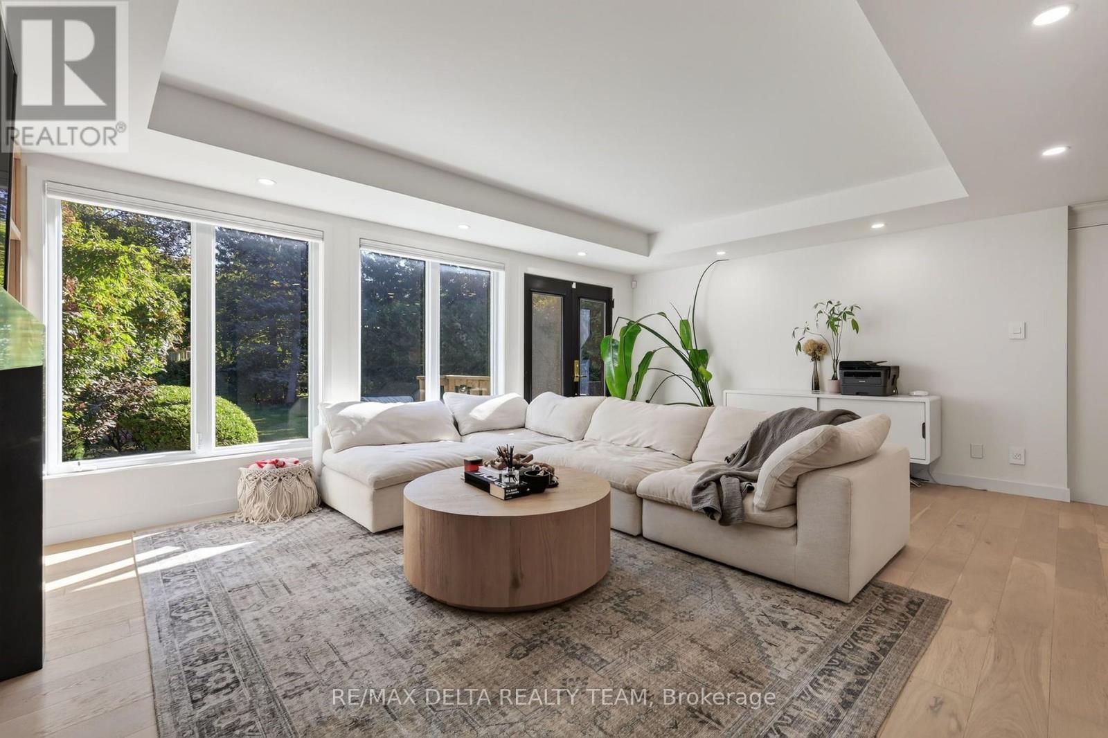 489 Evered Avenue — photo 16