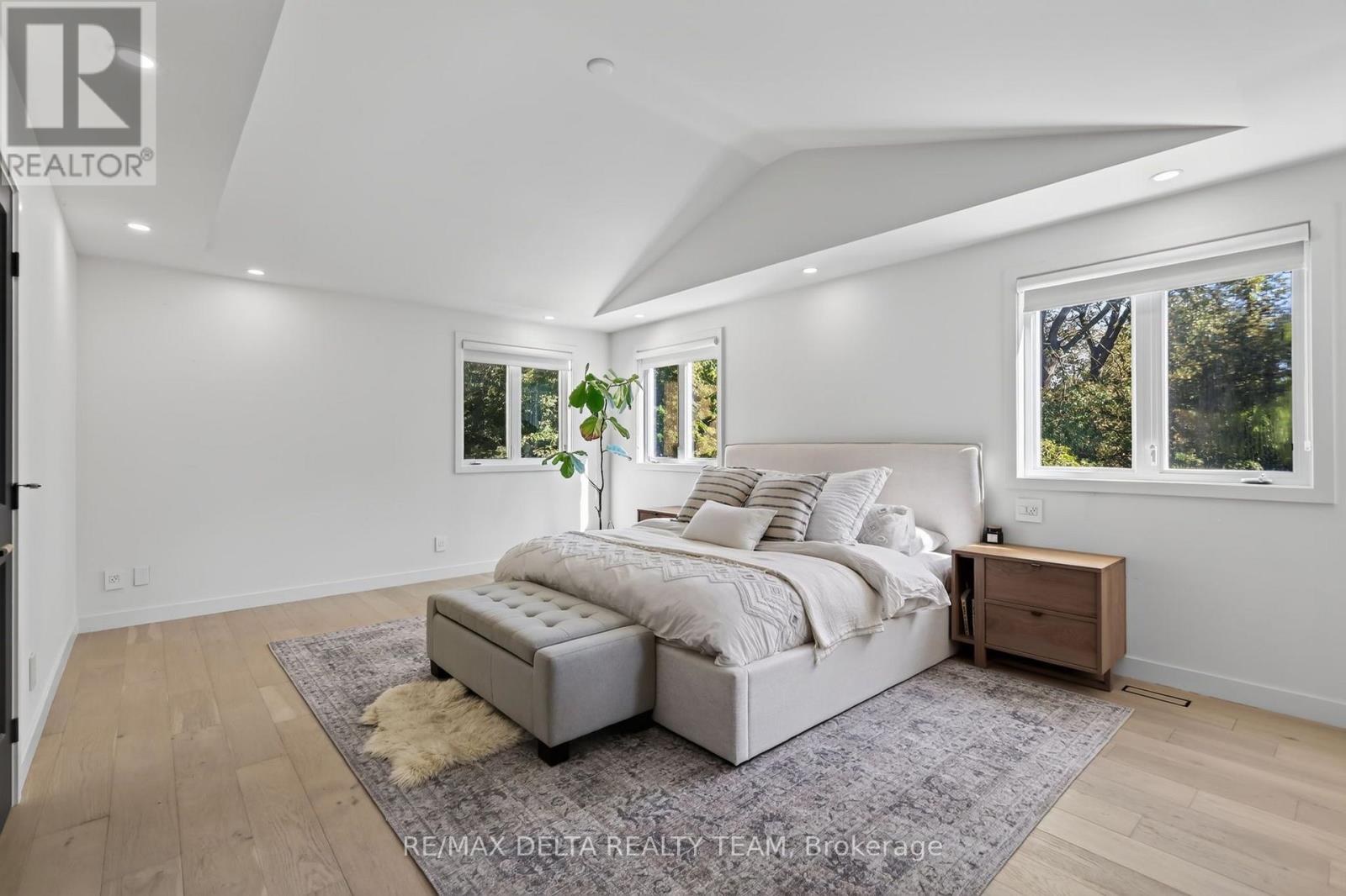 489 Evered Avenue — photo 37