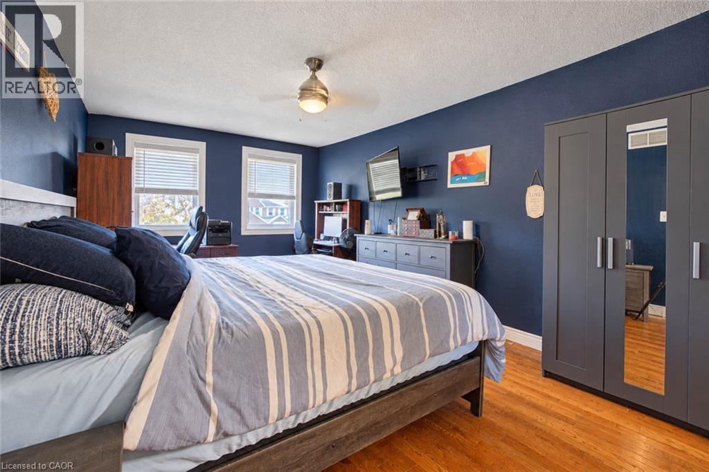 46 Robson Avenue — photo 27