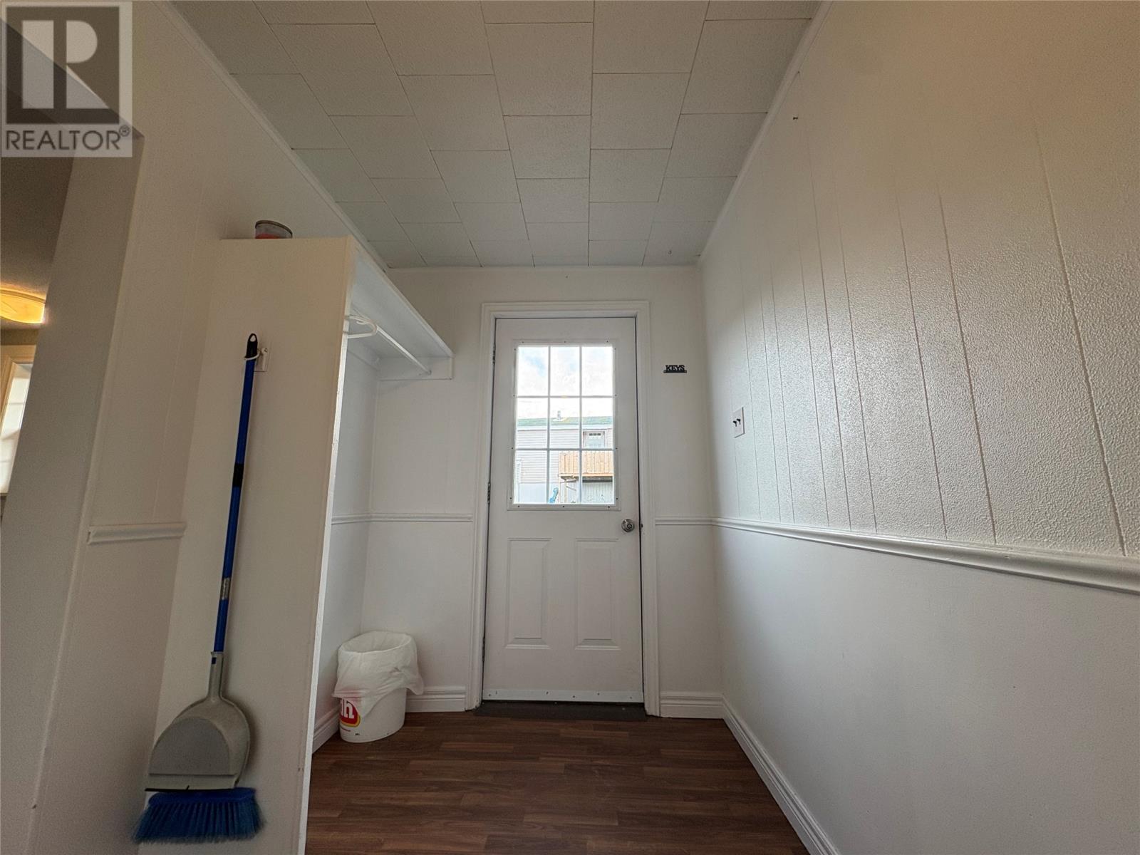 180 East Street - 17