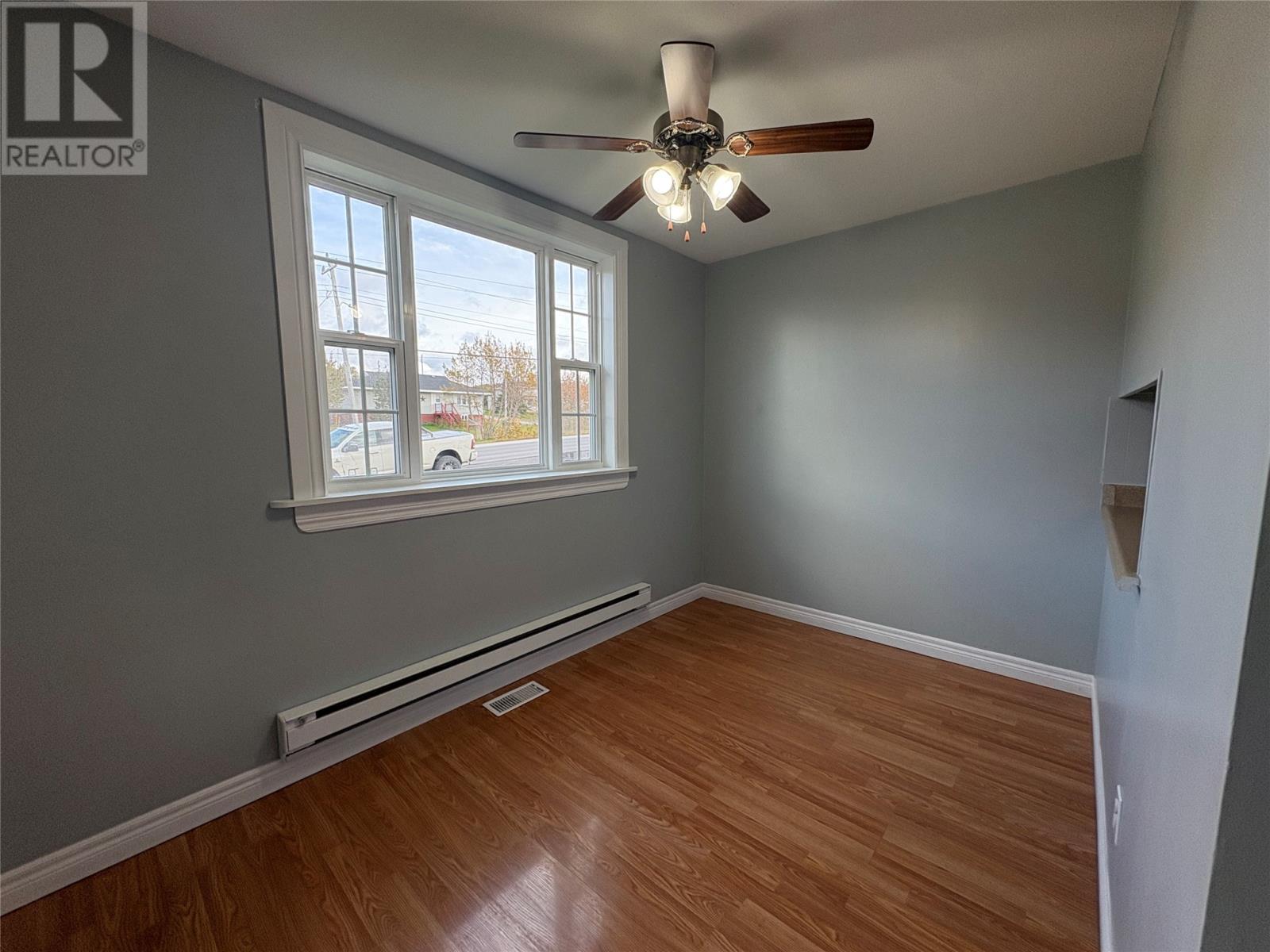 180 East Street - 18