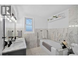 486 East 38th Street, Hamilton, ON L8V4G8 Photo 24