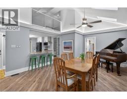 5pc Bathroom - 486 East 38th Street, Hamilton, ON L8V4G8 Photo 9