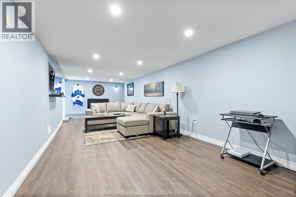 1166 VIRGINIA AVENUE - 20