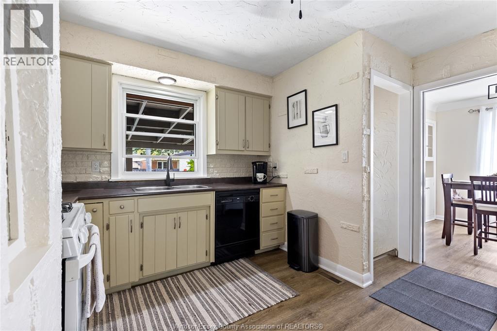 1166 VIRGINIA AVENUE - 8