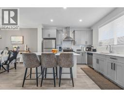 111 Wolf Creek Manor Se, Calgary, AB T2X4A1 Photo 19