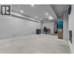 111 Wolf Creek Manor Se, Calgary, AB T2X4A1 Photo 35