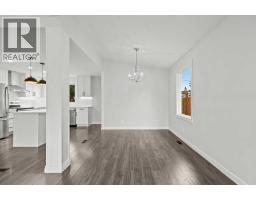 467 Queen Charlotte Road Se, Calgary, AB T2J5H8 Photo 14