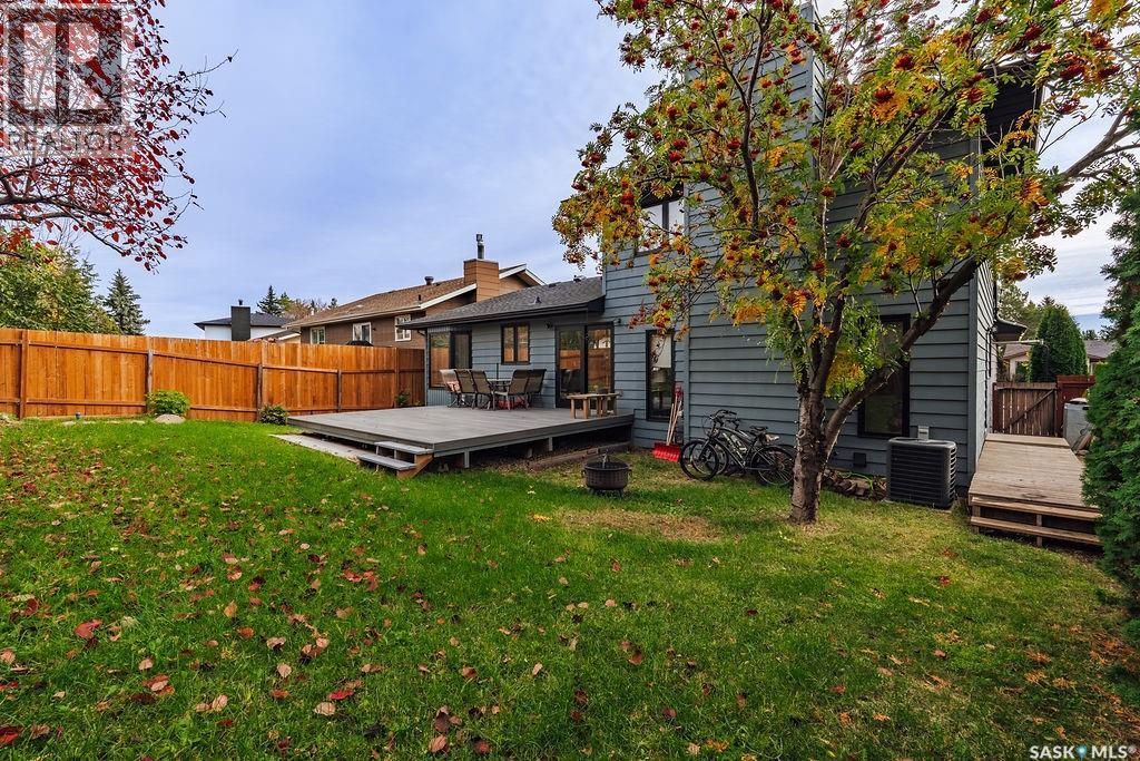 258 AE Adams CRESCENT - 51