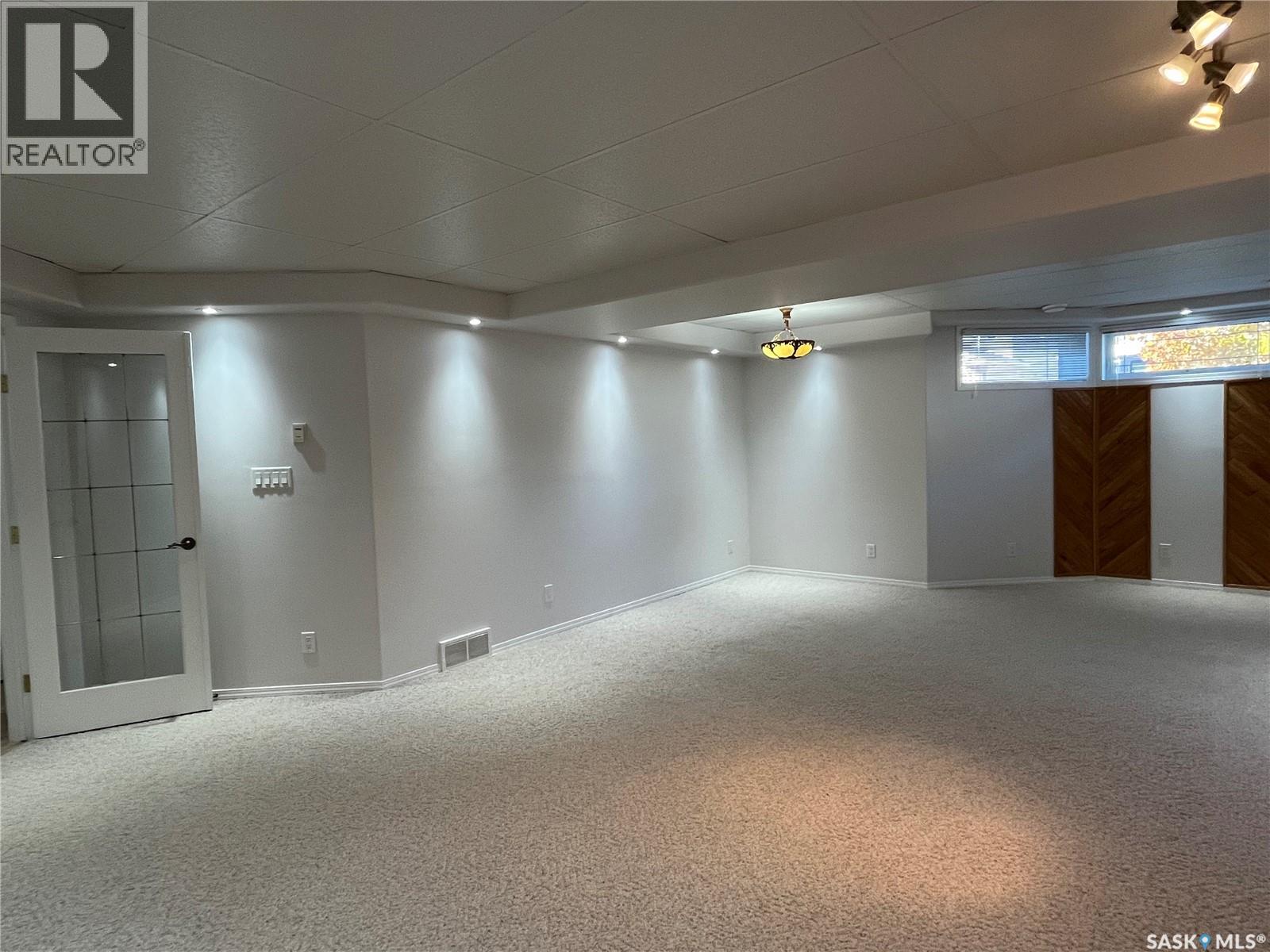 823 Beechmont LANE - 40
