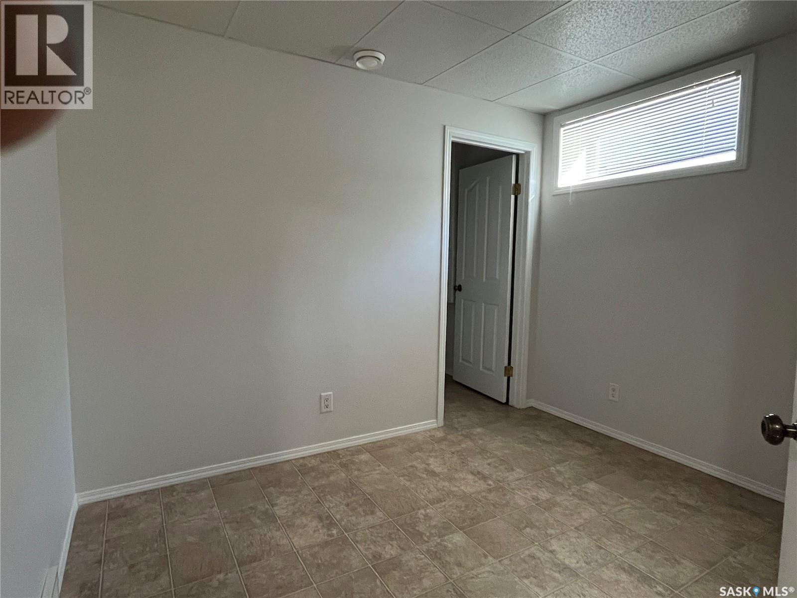 823 Beechmont LANE - 44