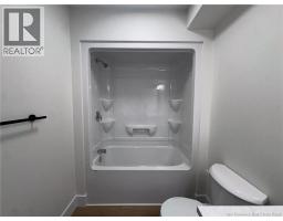 42 Winnipeg Street, photo 13