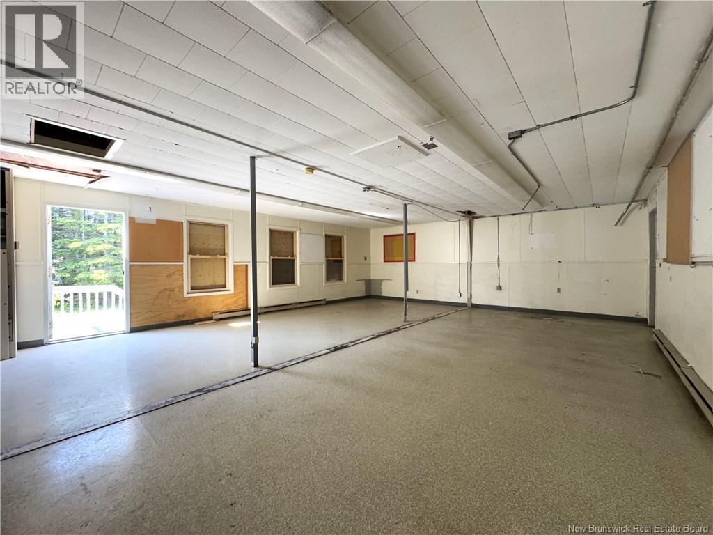 305 Debec Road - 28