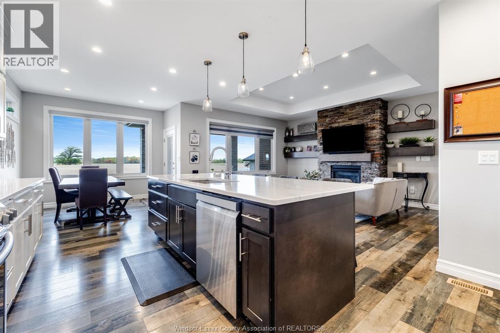221 Bernath STREET - 10