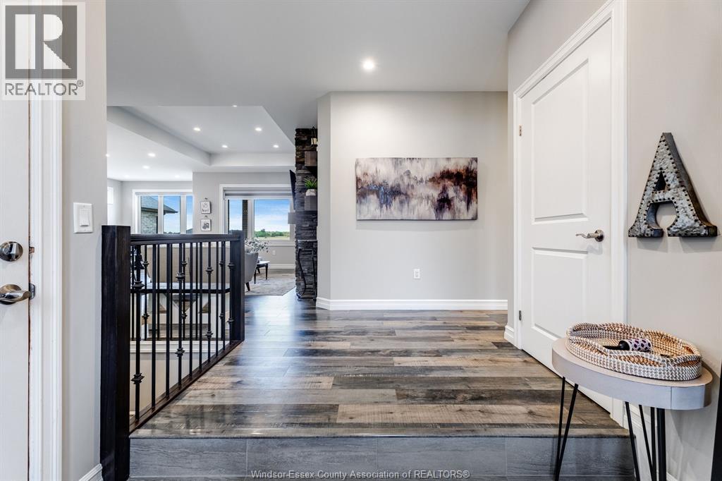 221 Bernath STREET - 3