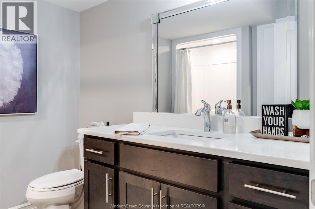 221 Bernath STREET - 36