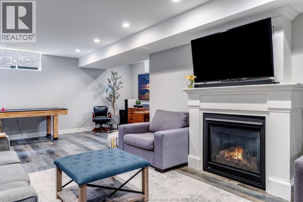 221 Bernath STREET - 26