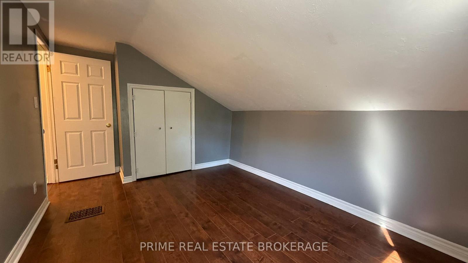 3 bedroom Single Family interior view, 121 Boullee Street, London East (East C), Ontario